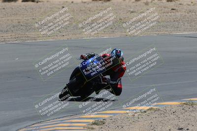 media/Apr-09-2023-SoCal Trackdays (Sun) [[333f347954]]/Turn 10 (115pm)/